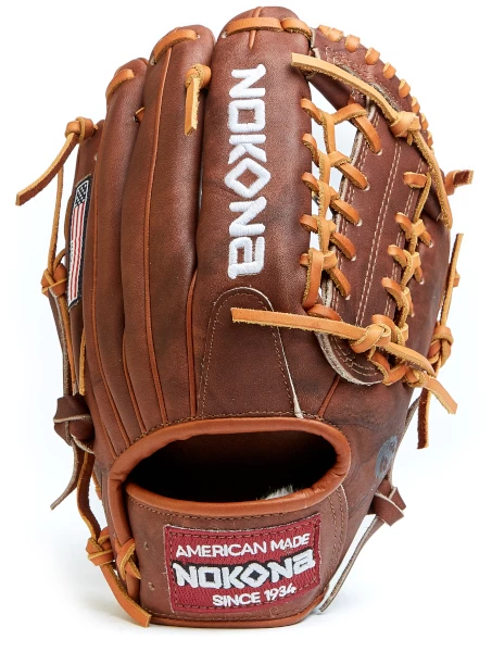 11.25 Inch Nokona Walnut Select W-200 Youth Baseball Infield Glove